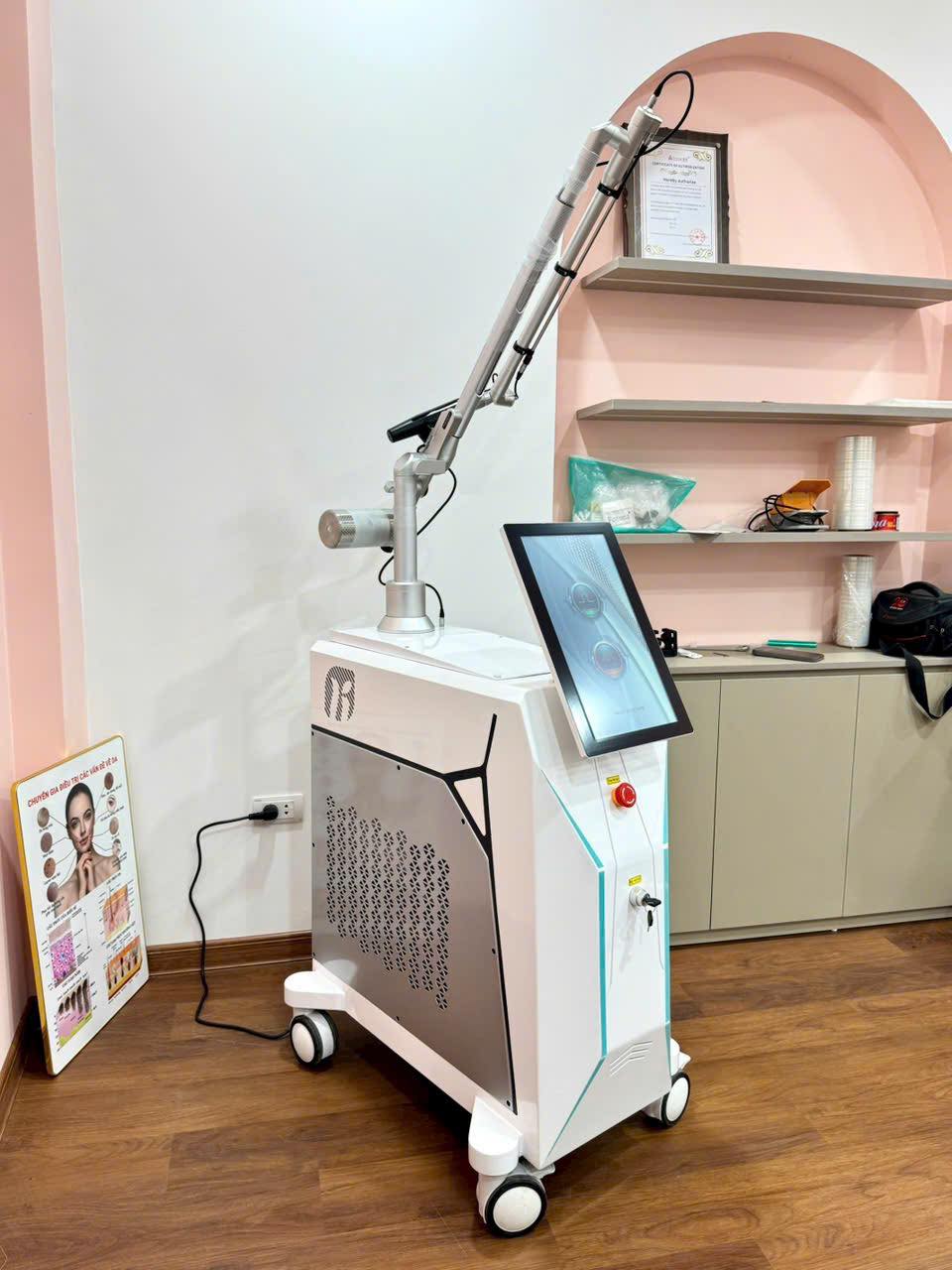 Laser PicoSecond II